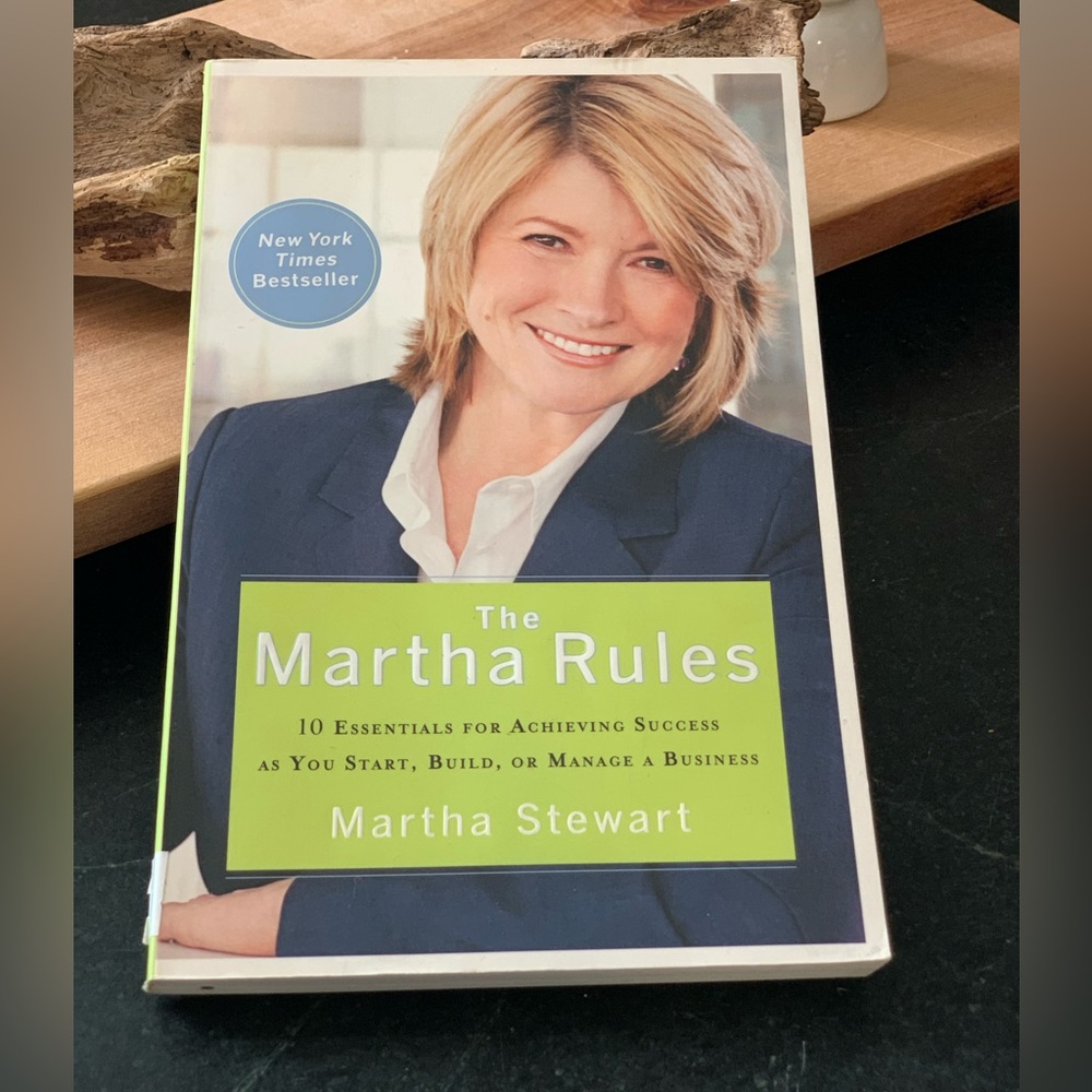 MARTHA STEWART | Softcover Book | The Martha Rules